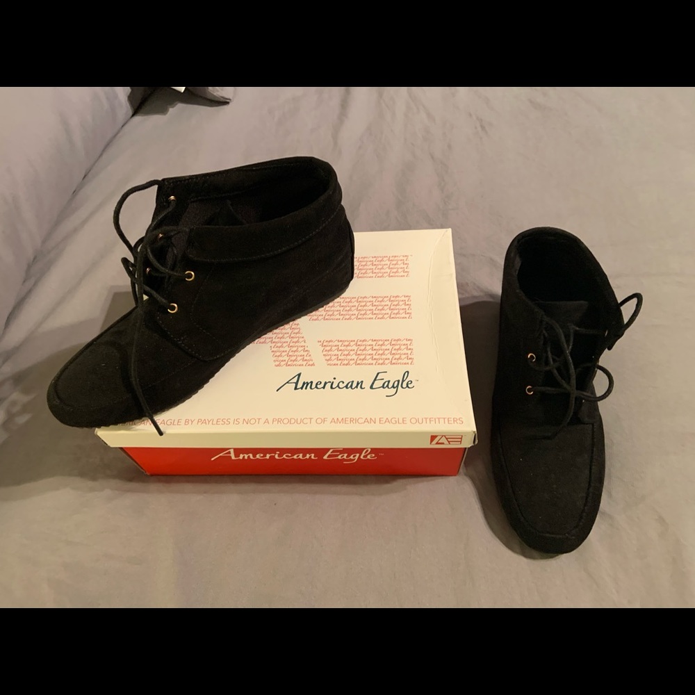 American Eagle boots